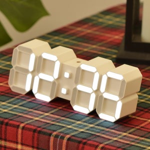 욕실 주방 인테리어 소형 코드리스 무선 날짜 온도 3d led 벽 걸이 탁상 시계