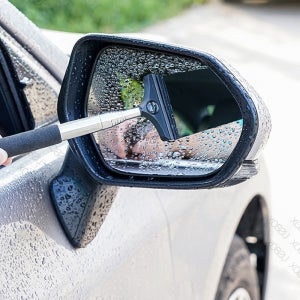 폭우 장마 운전 사이드미러 빗물 와이퍼 물기 닦이