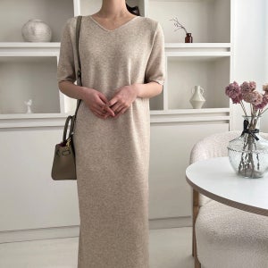 가을 원피스 하객룩 반팔 브이넥 포근한 니트 롱 원피스 빅사이즈