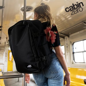 캐빈제로 클래식 플러스 32L 42L 에어메쉬 노트북 수납 기내용 여행용 데일리 백팩
