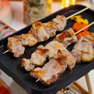 국내산 돼지고기 뒷다리살 꼬치 300g 냉장 후지 바베큐 캠핑 안주 간식