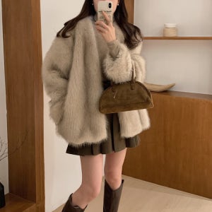 [한정수량 원가세일] 모피 퍼 브이넥 오버핏 자켓 2color 제이플로우