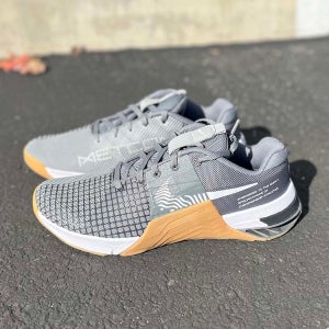 [250 255 사이즈] 나이키 메트콘 8 스모크그레이 헬스 크로스핏 헬스장 헬스화 역도화 트레이닝 운동화