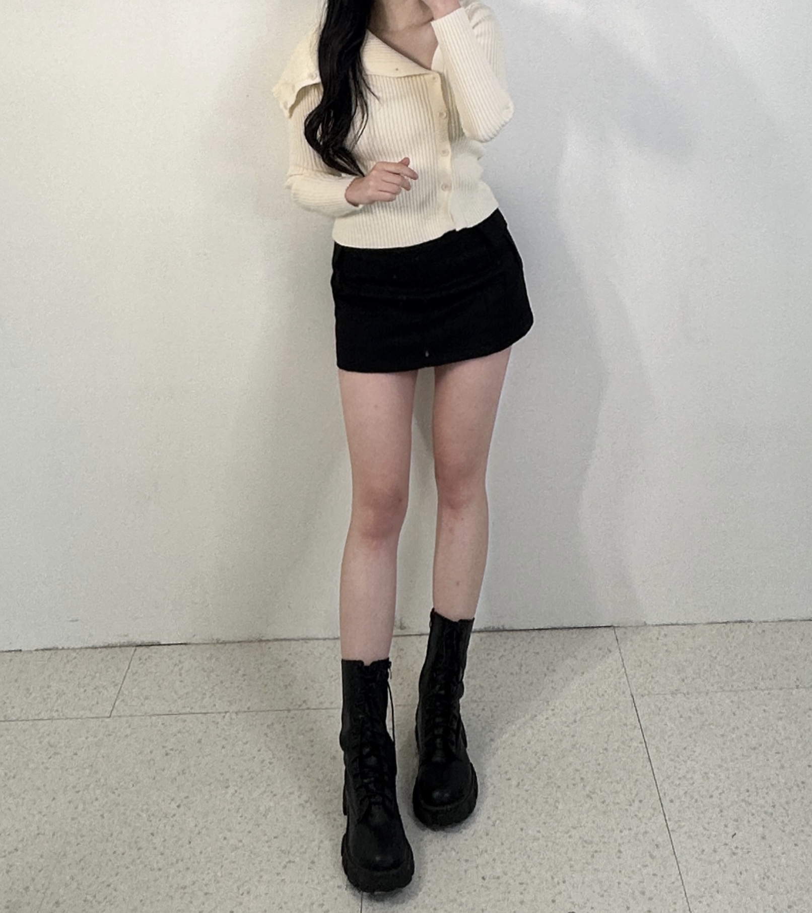 [속바지O] 포켓 베이직 블랙 카고 미니 스커트