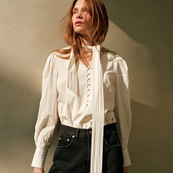 [루에브르] Tie Puff Sleeve Blouse SW4XB354-03
