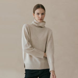 베이비알파카 울 하이넥 니트 | 홀가먼트 여성 겨울 니트