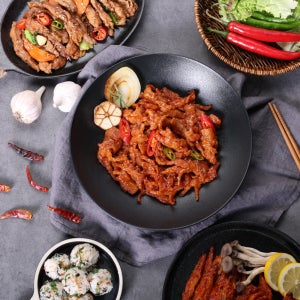올담 업소용 양념 직화구이 불맛 무뼈닭발 250gx10개 벌크 대용량 뼈없는 매운닭발