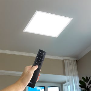 데이온 LED 사각방등 초슬림 엣지 640X640 리모컨 색변환 밝기조절