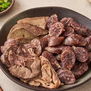 장충동 순대내장세트 (찰순대 1kg+내장모둠 500g) 1.5kg