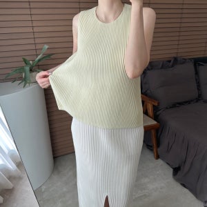 하이퀄리티 도톰 플리츠 베이직 라운드 나시 탑 10color