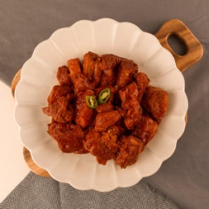 [한정수량 특가] 미스터쭈 900g 2인분 매운 돼지 등갈비찜 밀키트 24년 비법 소스 등갈비 쪽갈비