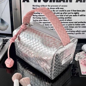 고급스러운 실버 핑크 휴대용 여행 파우치