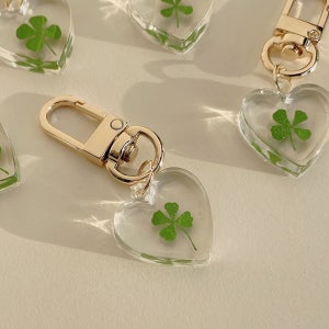 네잎 클로버 키링 의미있는 선물 행운 키링 열쇠고리 버즈 에어팟 키링