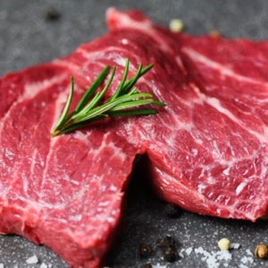 호주산 소 볼라 전각 앞다리살 냉동 원육 불고기용 스테이크용 1kg