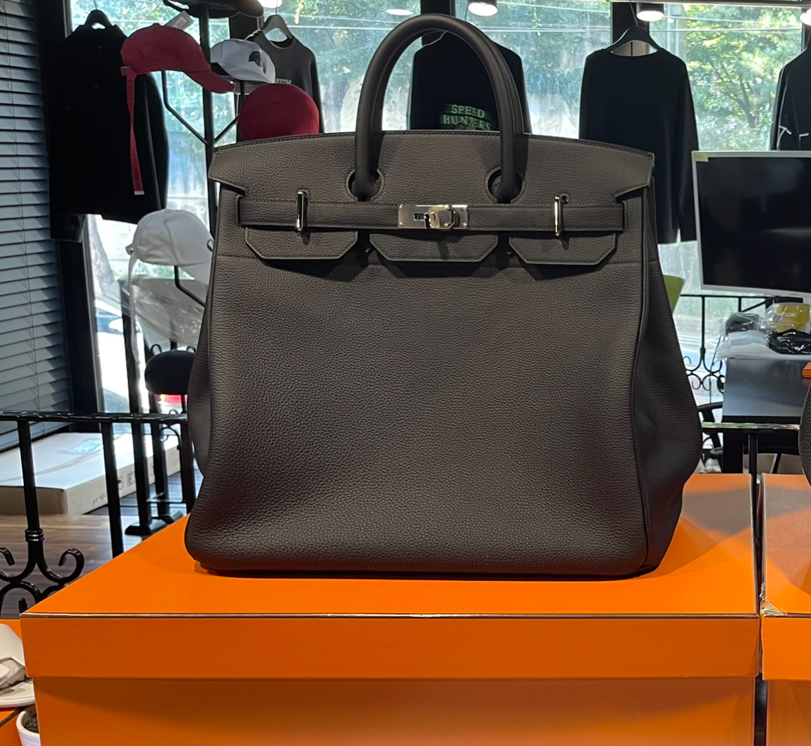 [정품] HERMES 에르메스 버킨백 40 오타크로와 블랙 은장 B각인