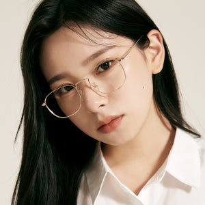 스퀘어 슬림 스틸테 블루라이트차단 안경 GS69 W