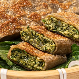 산나물 메밀전병 취나물 곤드레 군만두 납작 냉동