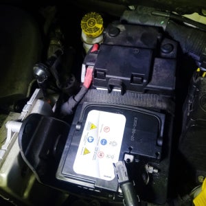 레니게이드 지프배터리교체 에러코딩 바르타AGM70