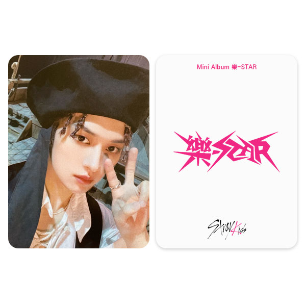 Stray Kids Lee Know Photocard