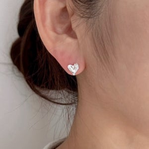 실버925 유니크 쭈글 하트 귀걸이