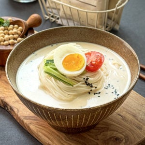 26년전통맛집 명장 고소한 콩국수4인분+소스포함 1팩