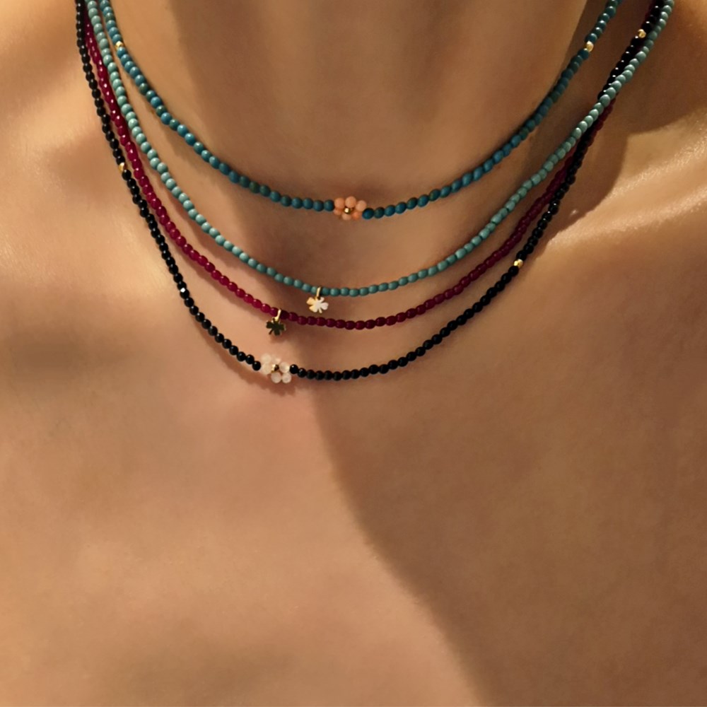 아르몽 컬러 원석 비즈 목걸이