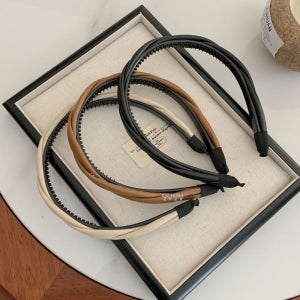 트위스트 여자머리띠 심플한 가죽 꼬임 레더 얇은 헤어밴드