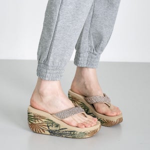 여름 여성용 블링블링 큐빅 키높이 통굽 조리 슬리퍼 8cm