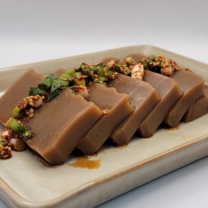 [당일생산] 탱글탱글 외할매 도토리묵 900g 2-3인분