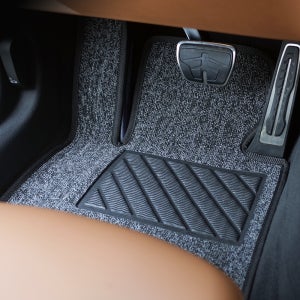 푸조 e2008 EV 전기 매트 차박 차량용 루프 코일매트