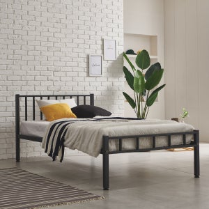 오라클 안방 침대 원룸 작은방 튼튼한 평상형 퀸 철제 침대 프레임 Q