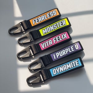 듀얼 컬러 블랙에디션 스트랩 키링 키체인 제작