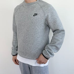 나이키 맨투맨 FB7917-063 그레이 MENS M,L(아시안핏)