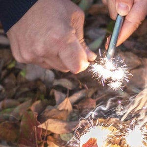 휴대용 부싯돌 캠핑 불피우기용 비상용 불꽃 파이어 점화스틱