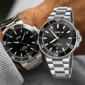 오리스 시계 애커스 리디자인 43.5mm 블랙 백화점AS