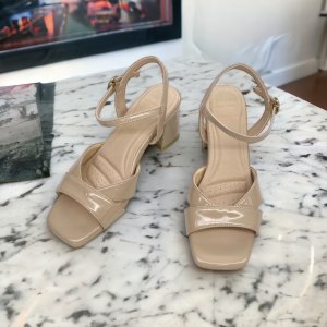 세라 컴포트 PC24S511S 03 여성 샌들 소프트 유광 복스 스트랩 6CM 통굽 힐