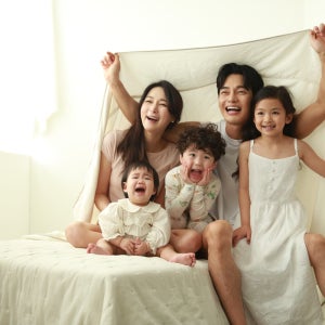 속초가족사진 가장 잘찍는 곳 야외 바다 가족사진촬영 의상대여 이벤트 리마인드웨딩 환갑 칠순 팔순