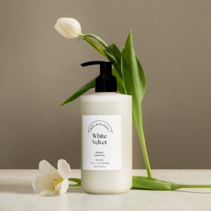 데일리콤마 벨로 드 퍼퓸 대용량 핸드 300ml, 워시