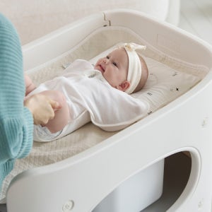 도노도노 4세대 아기 트롤리 기저귀 갈이대 + 방수패드 세트