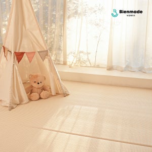 비엔메이드 디어 놀이방매트 PVC 유아 아기 거실 복도 층간소음 양면 논슬립 쿠션 러그 매트 1.4x140x180