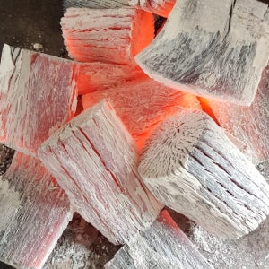 백탄 비장탄 참숯 20일이상구운 최상급 라오스 비장탄 A S 10kg 고기숯 캠핑숯