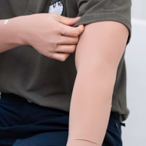 유투스포츠 슬림핏 자외선차단 팔토시 쿨토시 손등형 골프 등산용