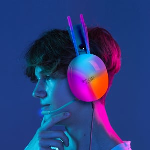 지클릭커 슈퍼히어로 오로라 RGB 게이밍 헤드셋 GH-U3300 블랙