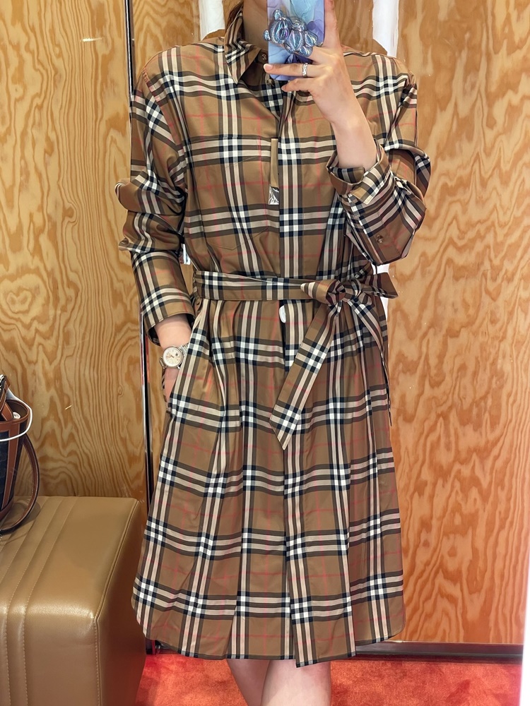[영국아울렛] 버버리 우먼스 IVERY 체크 벨티드 셔츠 원피스 TAUPE BROWN 80843091 80934771