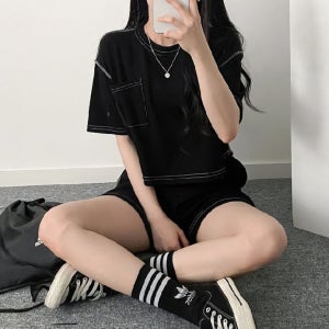 여름 반팔 셋업 스티치 디자인 상하의 세트 데이트룩 바캉스 일상룩 휴가 패션 홈웨어