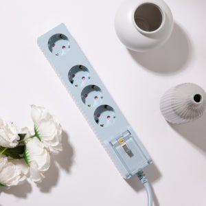 자동소화 국산 고용량 멀티탭 에어컨 건조기 전용 누전차단 안전 접지 웨이브 4구 50cm