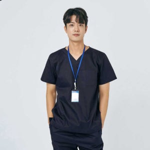 101M-1 면혼방 남성 쿨스판 V넥 베이직 스크럽 네이비 상의 1개 간호복 유니폼