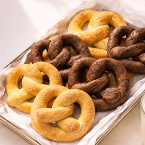 [무료보냉] 크림치즈 초코 프레즐 1팩 (100gX8개입) - 간편해동