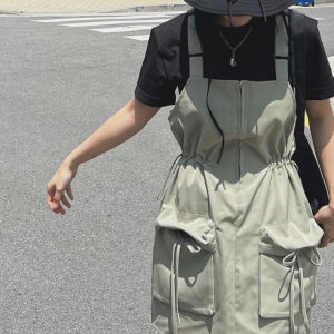 앞지퍼 허리 스트링 카고 리본 멜빵 미니 원피스 카키 블랙