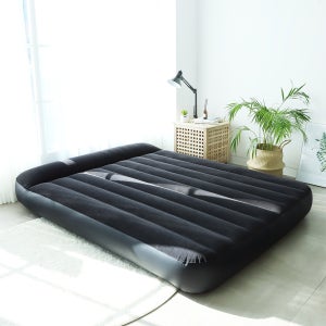 인텍스 펌프내장형 클래식 에어매트 캠핑매트 침대 캠핑용 휴대용 매트리스 블랙 퀸